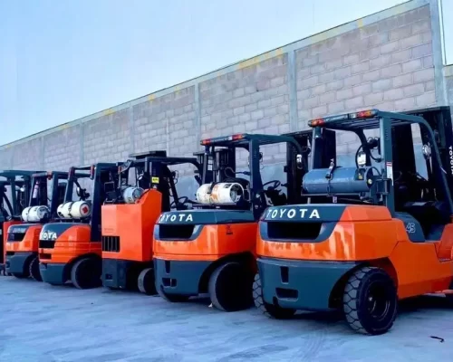 Venta de montacargas usados de combustión